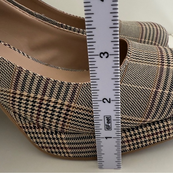 Steve Madden Mary Jane Pump Neutral Plaid Fabric Upper Chunky Heel Size 8 M - Picture 14 of 14